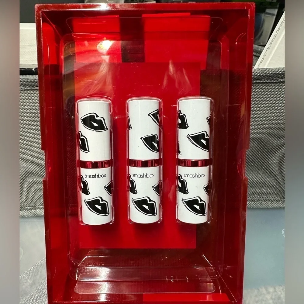 Smashbox Be Legendary Lipstick Trio Set - Picture 4 of 4